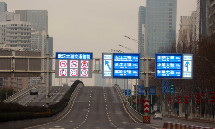 疫情阶段:测试,治疗和隔离 疫情阶段:测试,治疗和隔离